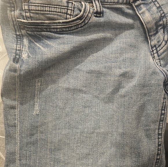 Charlotte Russe denim distressed long chic womens shorts size 10 - Picture 7 of 7